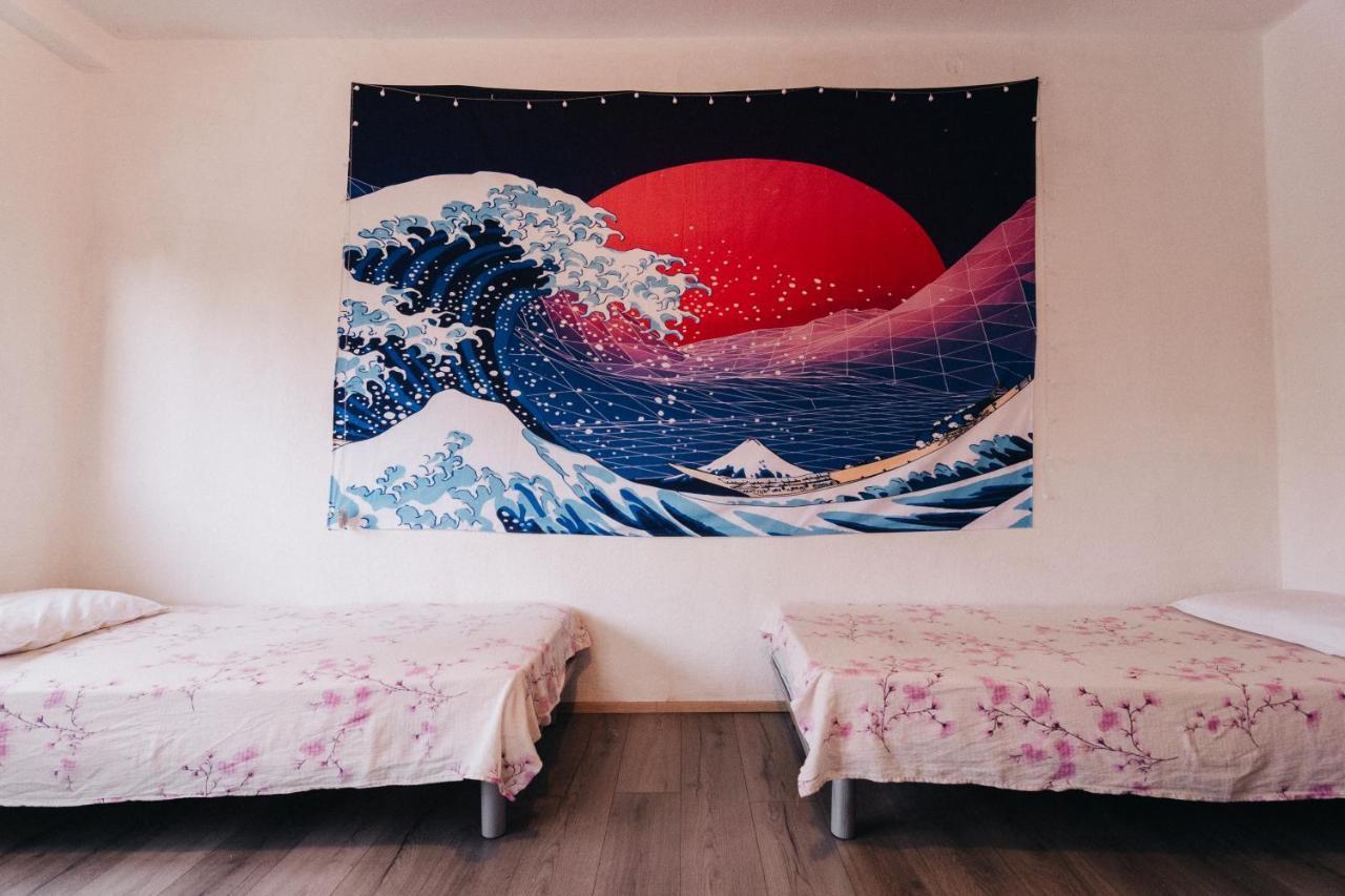 Sunset Lake Hostel أوهغيد المظهر الخارجي الصورة