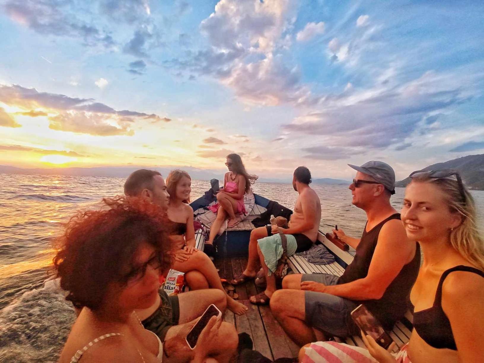 Sunset Lake Hostel أوهغيد المظهر الخارجي الصورة